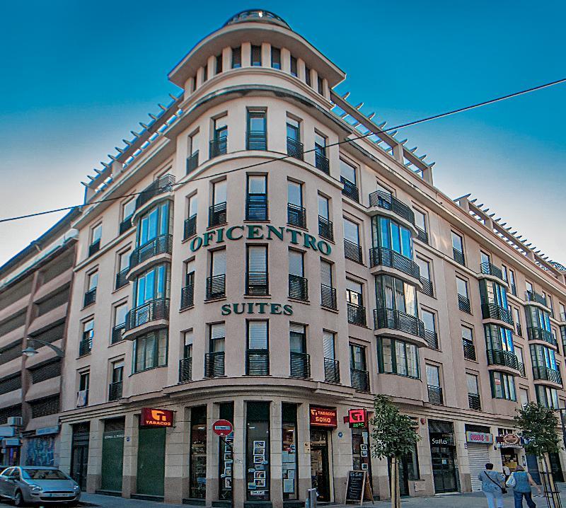 Apartamentos Suites Oficentro Málaga Exteriör bild