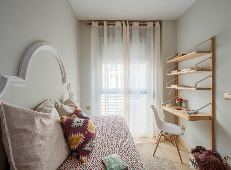 Apartamentos Suites Oficentro Málaga Exteriör bild