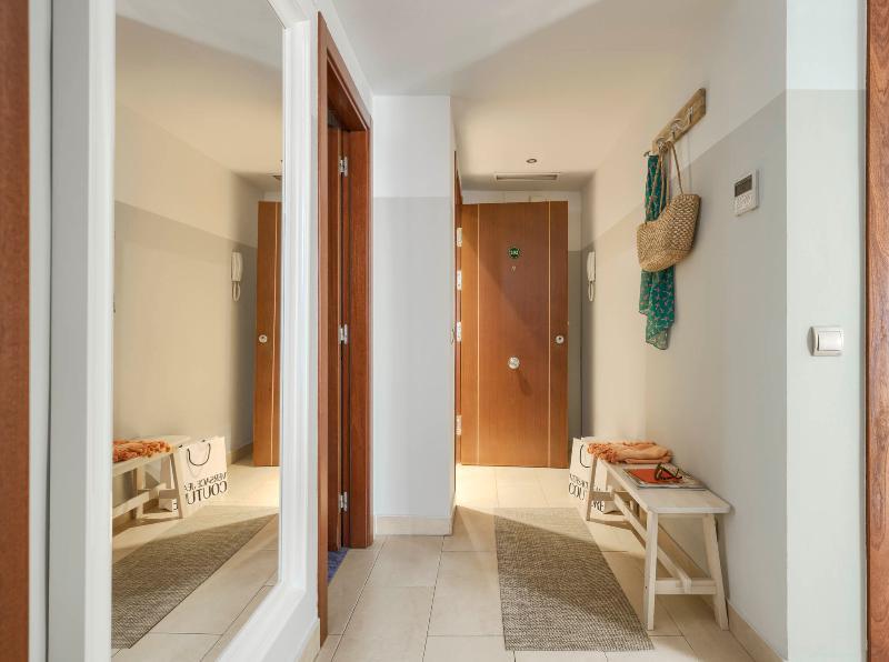 Apartamentos Suites Oficentro Málaga Exteriör bild